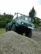 =Unimog, präsentiert bei den Motorrad-Oldtimer-Freunden Kiebitzgrund im Juni 2016