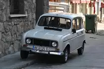 und auch dieser R4 fährt noch (Piedralaves/Spanien, 27.09.2015)