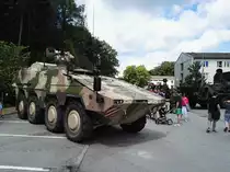 Radpanzer in Wüstentarn 09.07.16 Kaserne in Regen