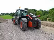 =Bobcat TL 358+, steht auf seinem ersten Arbeitsplatz in 36100 Petersberg-Marbach im Juli 2016