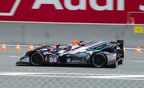 Morgan LMP2 Nr. 84 startete das Team SRT41 by OAK Racing aus der Garage 56.
Der schwerstbehinderte Frédéric Sausset, Christophe Tinseau, Jean-Bernard Bouvet  
ABS und Automatikgetriebe sind normalerweise nicht eingebaut. http://sportscar-info.de/2015/10/24/le-mans-aco-vergibt-die-56-garage-an-frederic-sausset/