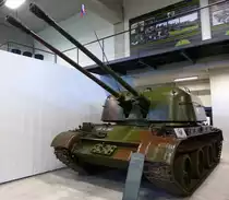 ZSU/2 S-68, Flakpanzer aus sowjetischer Produktion, 12-Zyl.Diesel mit 530PS, Vmax.50Km/h, Milit�rmuseum Pivka, Juni 2016