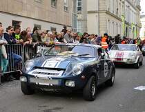 MK 1 Mini Marcos ,in der Innenstadt von Le Mans bei der 22.Fahrer Parade am 17.6.2016 