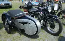 =EMW mit Seitenwagen, ausgestellt bei den Motorrad-Oldtimer-Freunden Kiebitzgrund im Juni 2016