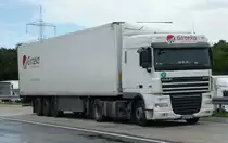 =DAF XF der Spedition  GIRTEKA  rastet auf der Rastanlage Grossenmoor im Juli 2016