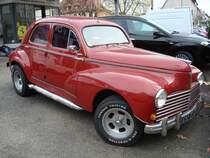 Peugeot 203 Baujahr 1956 mit 70PS,hier etwas  aufgemotzt 
gesehen Nov.2008