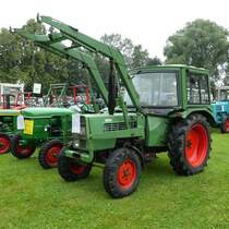 =Fendt Farmer 200S, Bj. 1976, steht bei der Oldtimerausstellung in Gudensberg, Juli 2016
