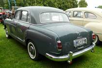 =MB 220 S, gesehen bei der Oldtimerausstellung in Gudensberg, Juli 2016