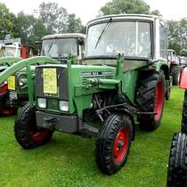 =Fendt Farmer 103 S, gesehen bei der Oldtimerausstellung in Gudensberg, Juli 2016