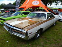 Chrysler 300 auf dem US-Car-Treffen in Stadtbredimus (Lux.) am 02.07.2016