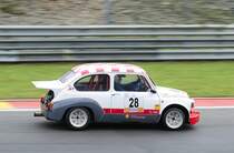 Fiat Abarth 100 0TC mit der Startnummer 1, auf dem Formel 1-Kurs von Spa-Francorchamps, beim Youngtimer Festival Spa 22-24 July 2016