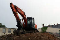Hitachi Raupenbagger Zaxis ZX210LC auf einer Baustelle in Zeulenroda. Foto 12.06.16