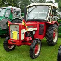 =IHC 353, gesehen bei der Oldtimerausstellung in Gudensberg, Juli 2016