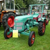=Kramer steht bei der Oldtimerausstellung in Gudensberg, Juli 2016