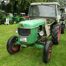 =Deutz D 40, präsentiert bei der Oldtimerausstellung in Gudensberg, Juli 2016