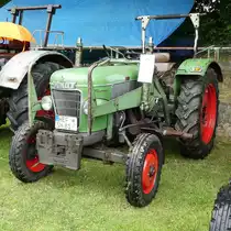 =Fendt Farmer 2, ausgestellt bei der Oldtimerausstellung in Gudensberg, Juli 2016