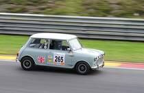 Stephane Edouard (F), Austin Cooper S beim  Kampf der Zwerge  auf dem Formel 1-Kurs von Spa-Francorchamps, beim Youngtimer Festival Spa 24 July 2016