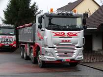 Nagelneuer DAF XF am 04.08.16 in Maintal Hochstadt 