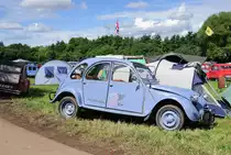 2CV Lieferwagen Citroen, beim 7. Internationalen Deutschlandtreffen der Freunde des 2CV 2016. Mechernich Kommern 30.7.2016 