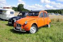 2CV Lieferwagen Citroen, beim 7. Internationalen Deutschlandtreffen der Freunde des 2CV 2016. Mechernich Kommern 30.7.2016 