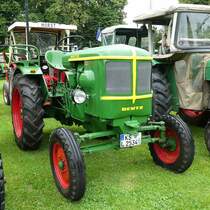 =Deutz F2L514/53, Bj. 1951, 28 PS, steht bei der Oldtimerausstellung in Gudensberg im Juli 2016