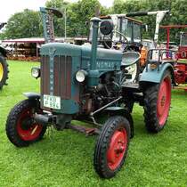 =Hanomag R16 steht bei der Oldtimerausstellung in Gudensberg, Juli 2016