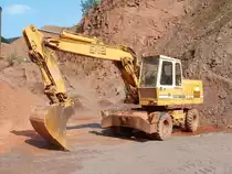 Liebherr A 912 aufgenommen am 12.08.2007