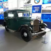 =BMW 3, Bj. 1933, 4 Zyl., 782 ccm, 20 PS. Das gezeigte Modell wurde in insgesamt 7215 Exemplaren gebaut in der Zeit von 1932 - 1934.