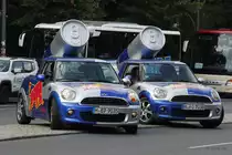 Mini Coopers Red Bull in Berlin, am 12.08.2016.