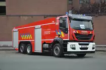GTLF 14500  Iveco Stralis AD260 545 Aufbau Vanassche der Feuerwehr HVZ Luxembourg, Wache Virton, aufgenommen 21.07.2015 am Luchtmachtlaan Etterbeek  