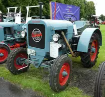 =Eicher 25/II, Bj. 1950, 25 PS, steht im Juli 2016 zur Oldieausstellung in Gudensberg