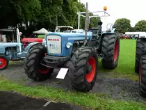 =Eicher Wotan II, Bj. 1969, 95 PS, steht im Juli 2016 zur Oldieausstellung in Gudensberg