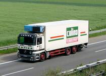 Mercedes Khlwagen fhrt fr  Culina Logistik  am 23.05.2007 auf der A 61 bei Rheinbach. 