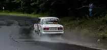 Lada 2105, fotografiert beim regnerischen Wetter auf dem Rallye Sprint Juni 2016