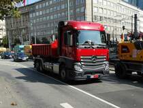 Mercedes Benz Actros am 02.09.16 in Frankfurt am Main