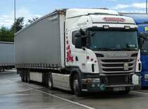 =Scania-Sattelzug von  KOHNE  rastet an der BAB A7, Juli 2016