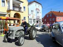 FERGUSON-Diesel trifft in Rottenbach zur Oldtimerveranstaltung ein; 160904
