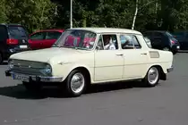 =Skoda, gesehen auf einem Parkplatz im Erzgebirge im Juli 2016