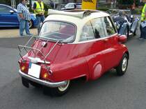 Heckansicht einer BMW Isetta 250. 1955 - 1962. 3. Saarner Oldtimer Cup am 03.09.2016.