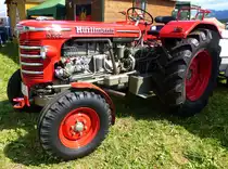 H�rlimann D-150S, Ackerschlepper aus der Schweiz mit 4-Zyl.Dieselmotor und 65PS, Bulldogtreffen St.Peter, Aug.2016