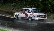 Lada 2107, fotografiert beim regnerischen Wetter auf dem Rallye Sprint BVakonya, Juni 2016