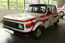 =Wartburg 353 als Rallyefahrzeug, fotografiert im Juli 2016 in der Automobilwelt Eisenach