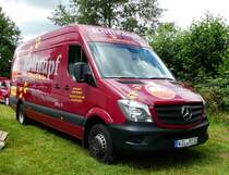 =MB Sprinter der Firma  ROLLNAPF  fotografiert in Kell am See im Juli 2016