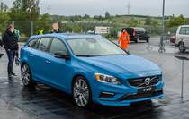 Volvo V60 POLESTAR, ausgestellt am 24.04.2016 im Paddock des Hungaroring.