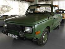 =Wartburg 353/400 steht in der Eisenacher Automobilwelt im Juli 2016. Von diesem Modell (3 Zyl.,992 ccm, 50 PS) wurden 8 Prototypen gefertigt.