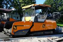 =Vögele MT 3000-2 Standard von Bickardt-Bau, gesehen in Fulda im August 2016