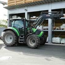 =Deutz, steht im August 2016 in Hünfeld