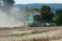 =John Deere 9880i im Drescheinsatz in Fulda-Bernhards, August 2016