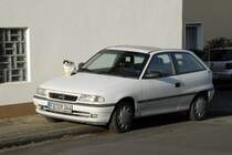  Katzen-Astra  gesehen am 28.11.2008 in 36100 Petersberg-Marbach