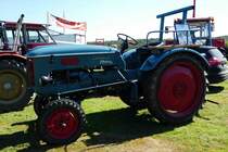 =Hanomag Perfekt 300 steht beim Lanz - John Deere - Treffen in Kirchheim am See, August 2016
